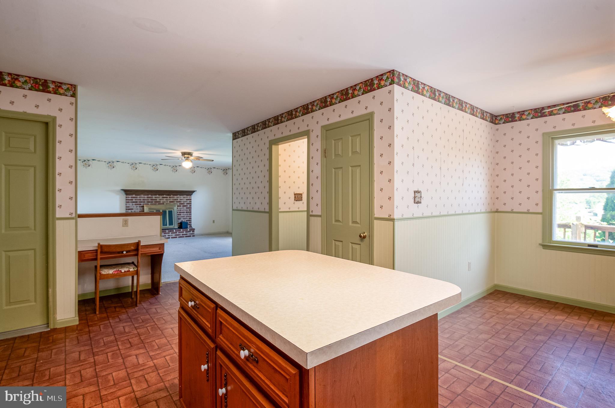 OVERBROOK - Residential