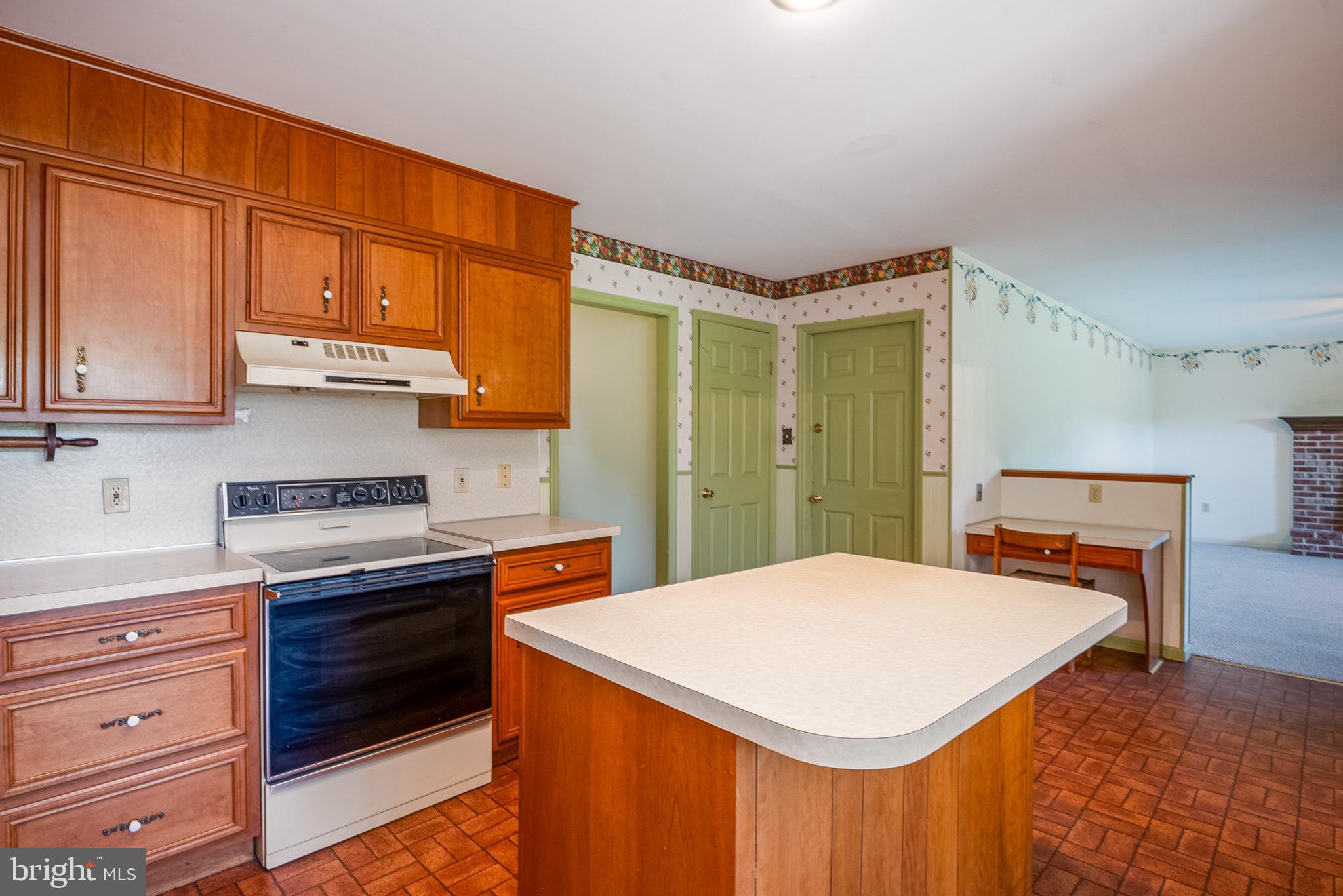OVERBROOK - Residential