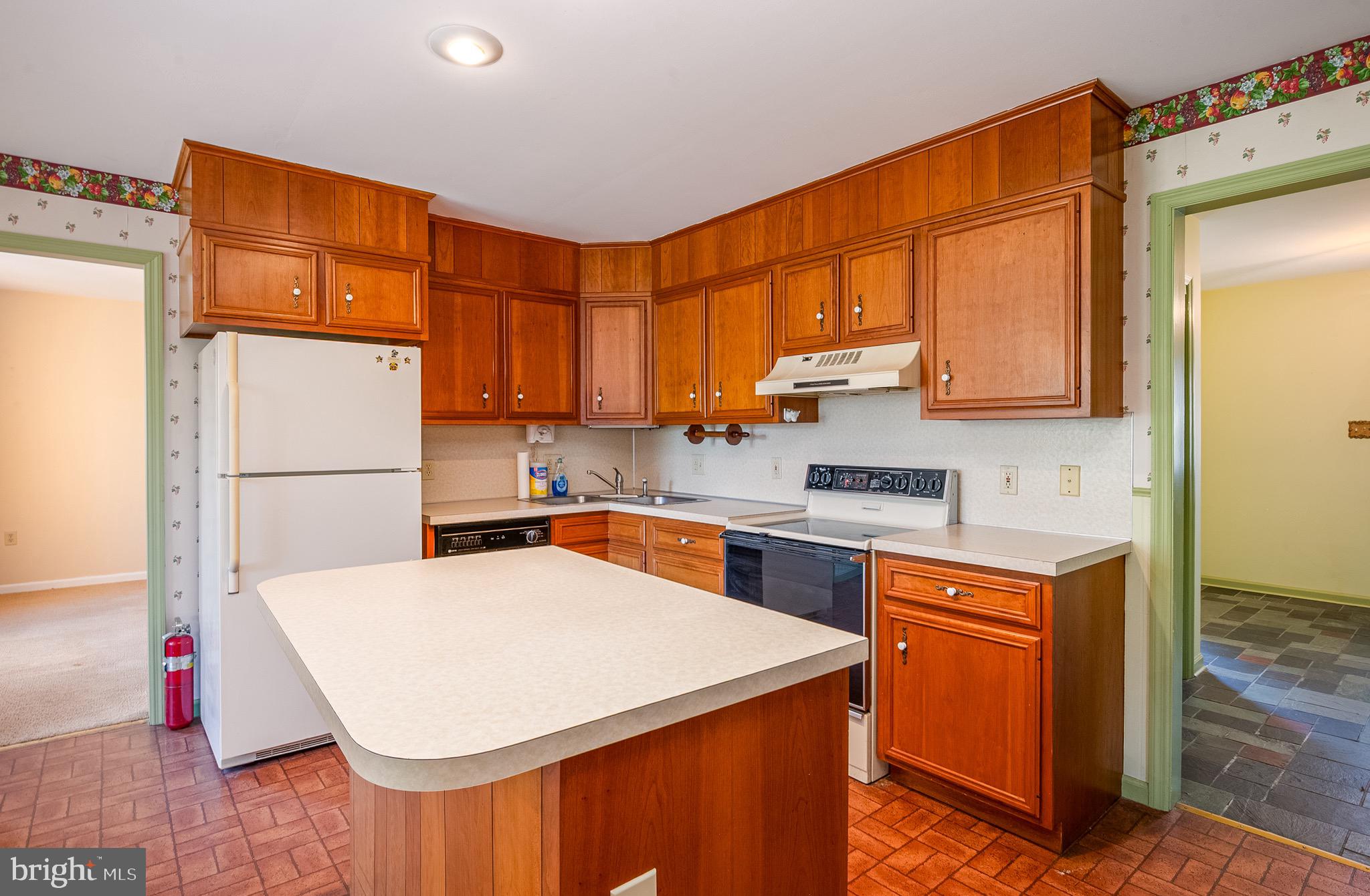 OVERBROOK - Residential