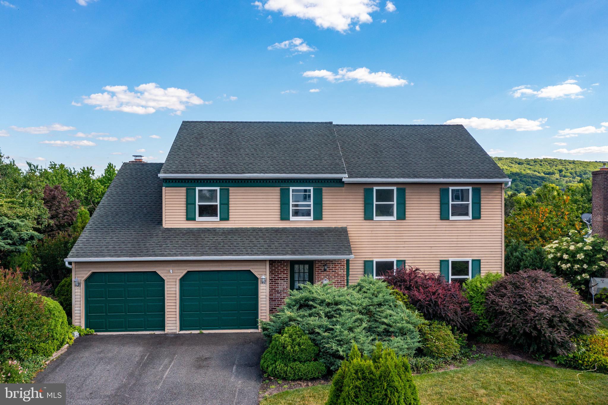 OVERBROOK - Residential