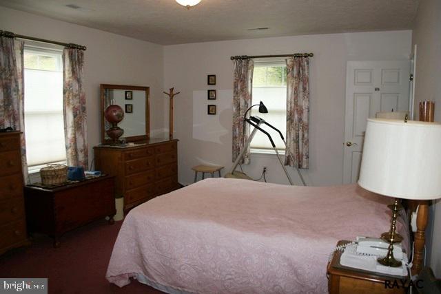 ROTH'S FARM VILLAGE - Residential