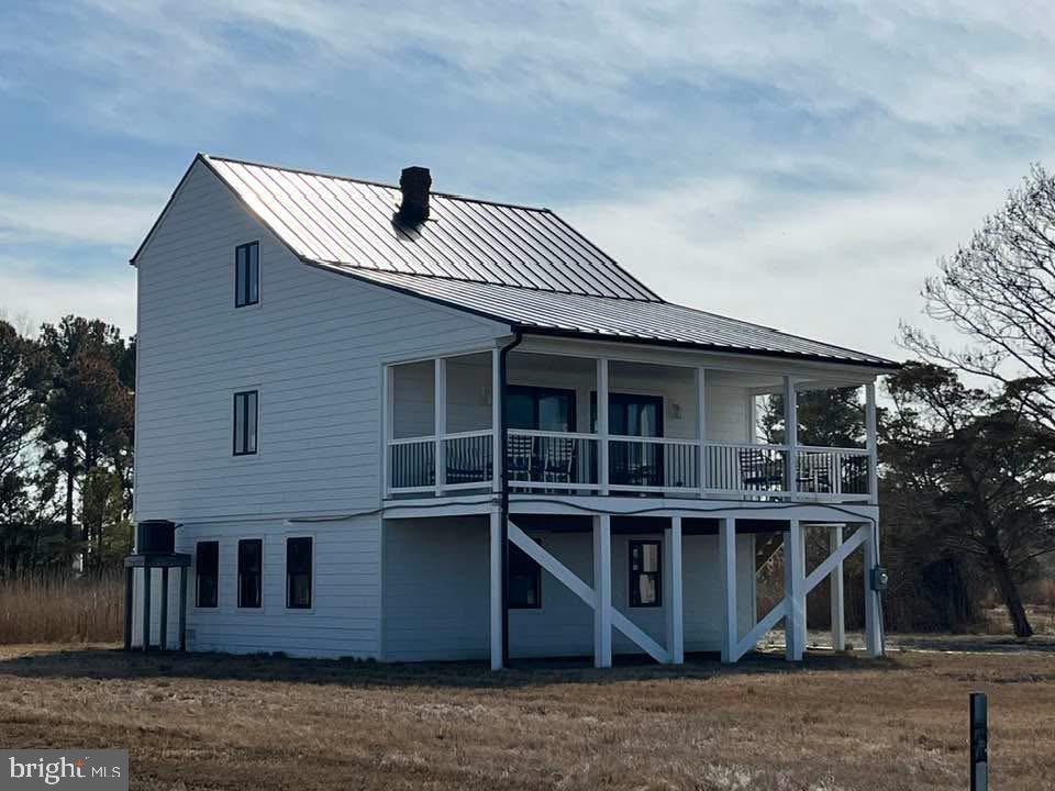 Looking for a sweet little unfound waterfront community?? Rumbly, MD is home to the watermen, big, beautiful views of the Bay. The hunters and sport fisherman have kept this little Gem to themselves. This Coastal Cottage has it all.... NEW roof, windows, Trex upper deck and railing, heat pump, siding, stairs, kitchen and baths. Tons of first floor storage for all your toys.  It also comes with a waterfront strip so you can install your own pier.  BIG sunset views, 1/2 mile to the community boat ramp and restaurant/bar. Can't be replaced for the 375,000  list price.