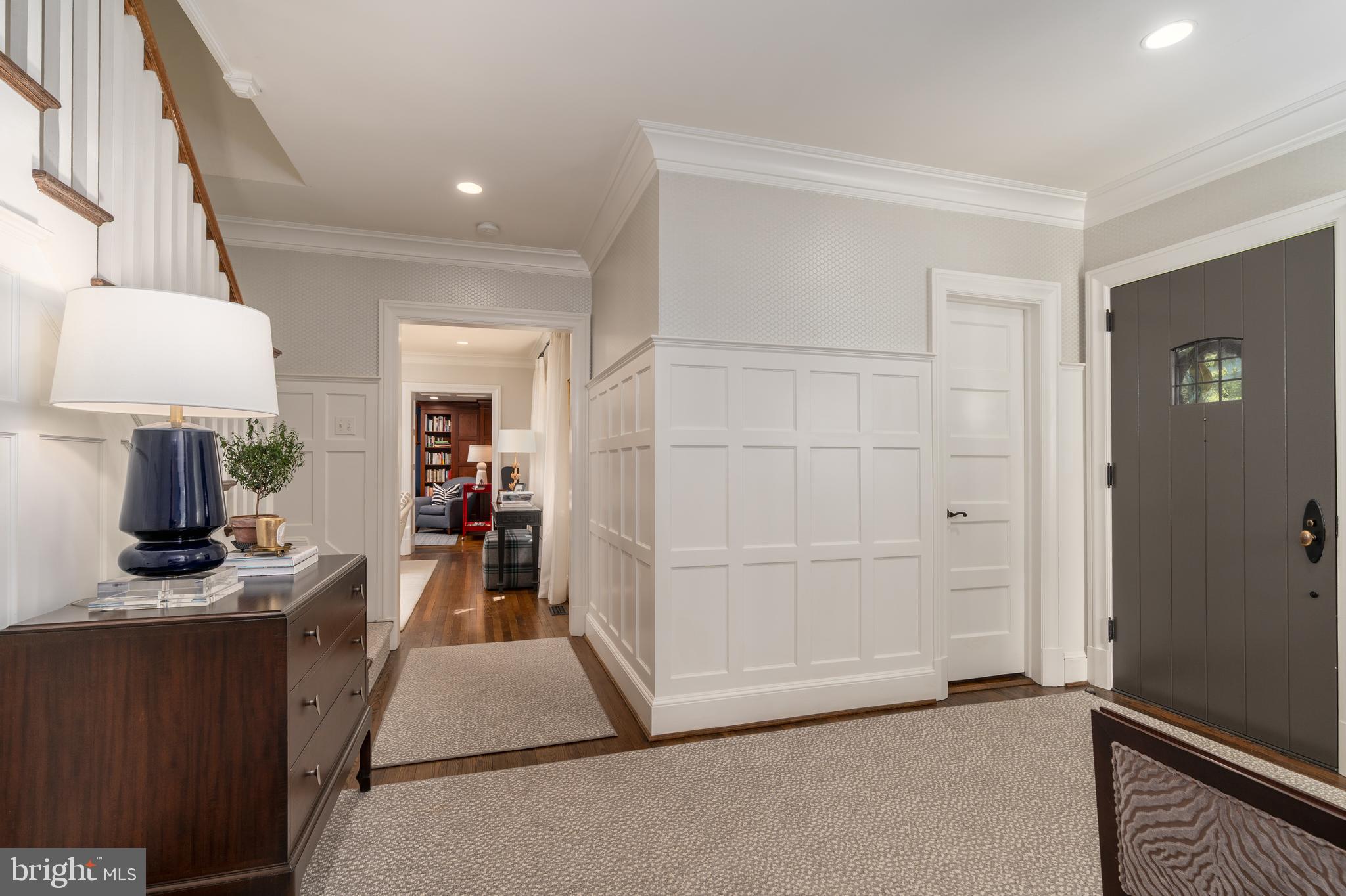 SPRING VALLEY - Residential