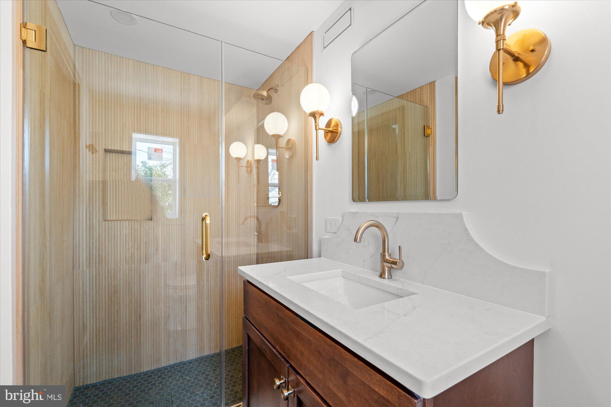 MAPLEWOOD MANOR - Residential