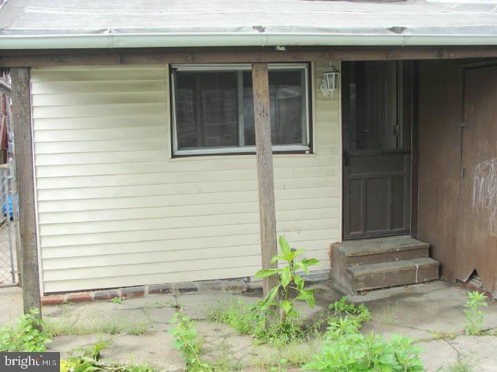 BRIDESBURG - Residential