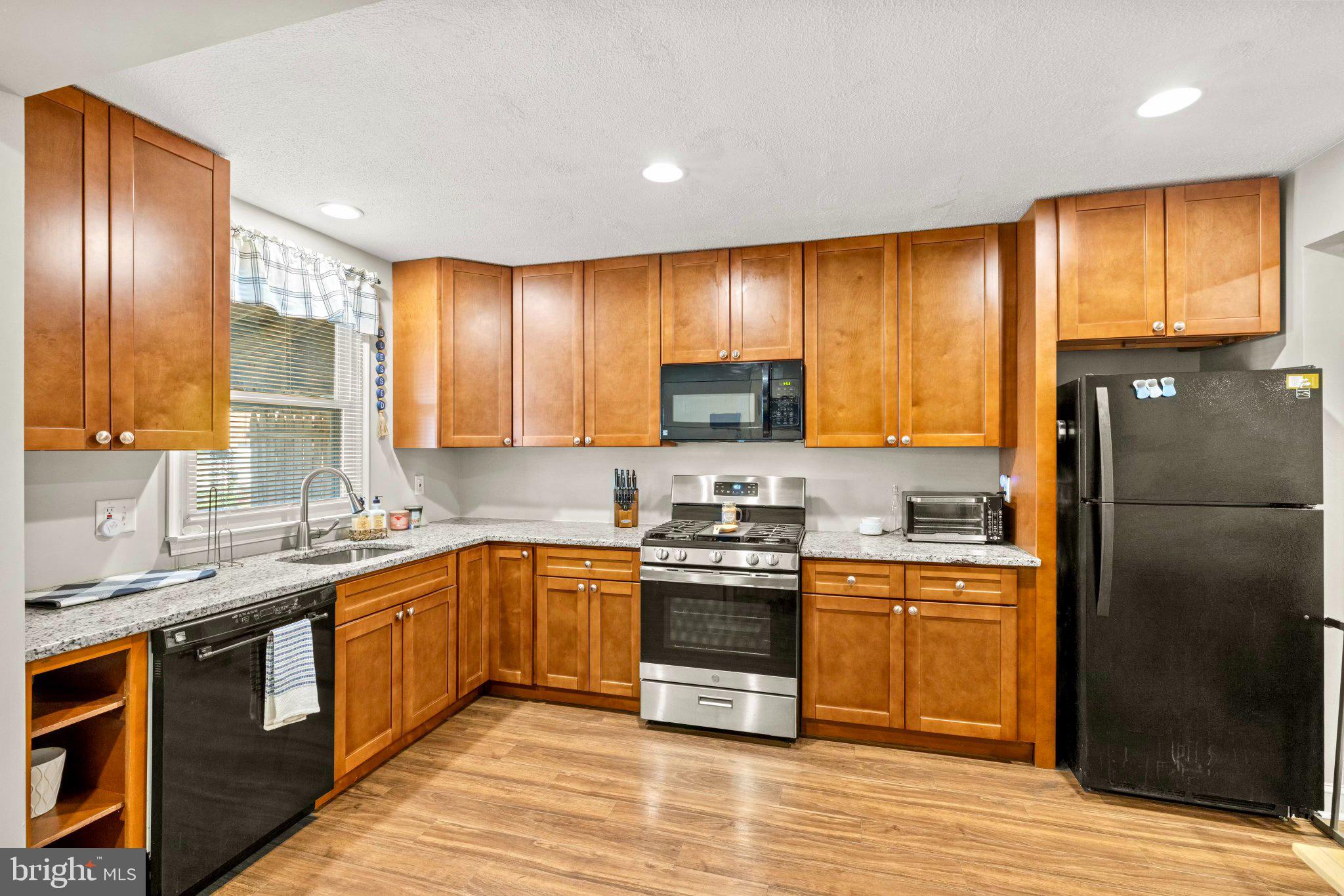 BROOKLYN - Residential