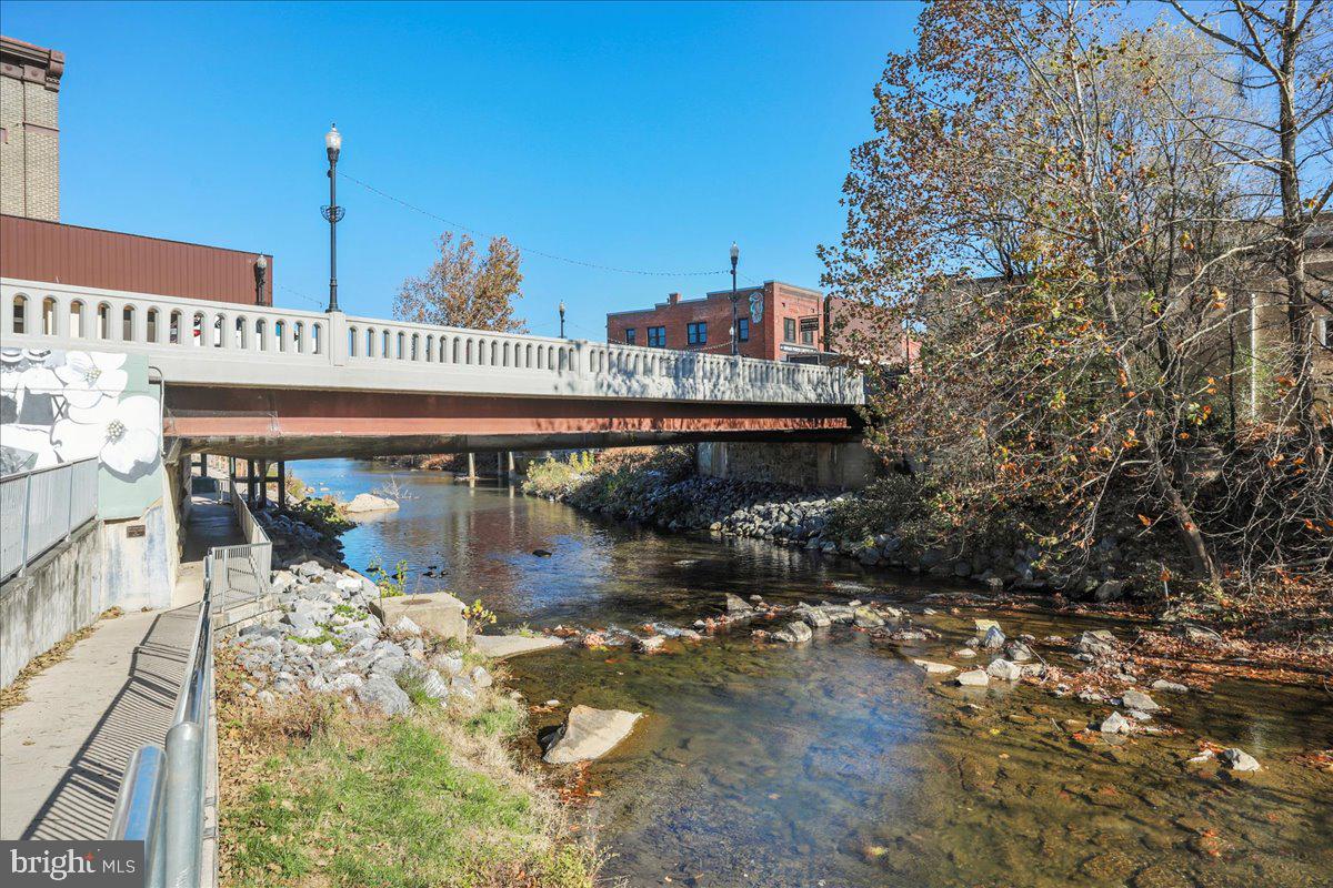 LURAY - Residential