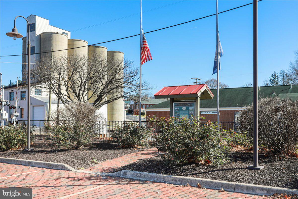 LURAY - Residential