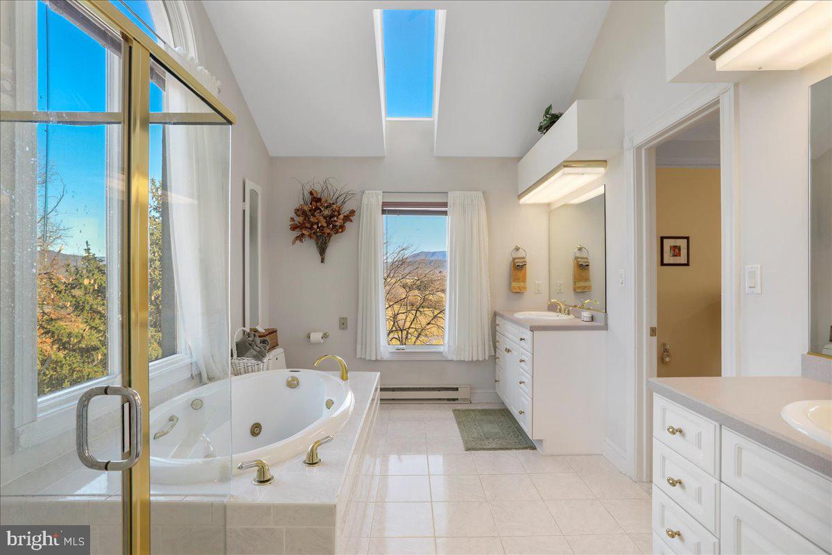 LURAY - Residential