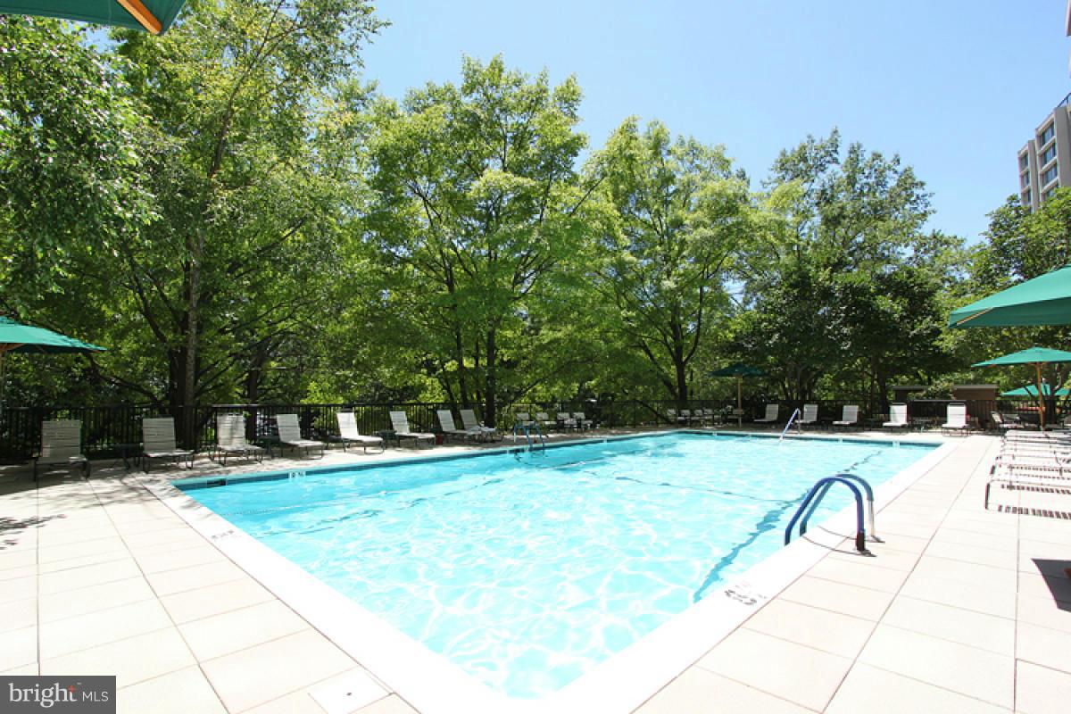 4620 NORTH PARK AVE - Residential