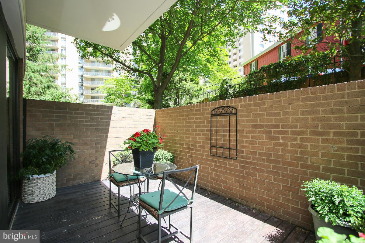 4620 NORTH PARK AVE - Residential