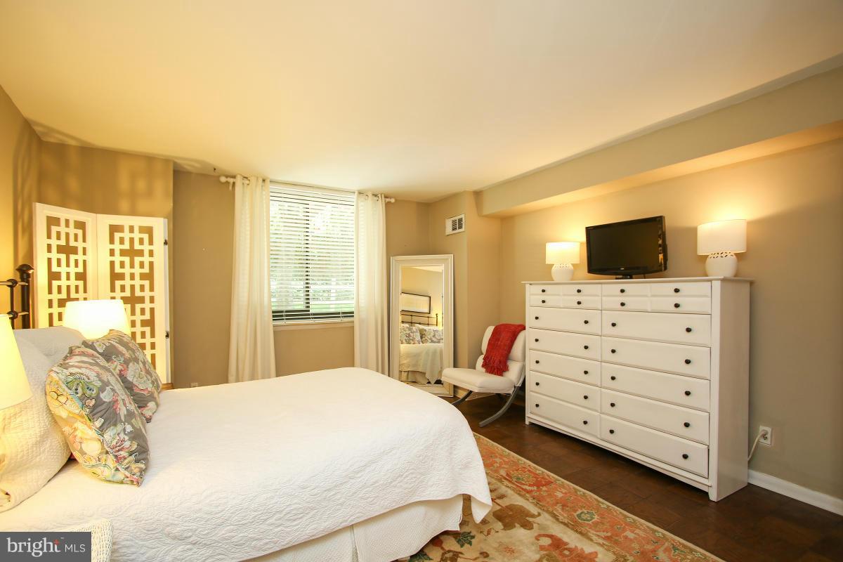 4620 NORTH PARK AVE - Residential