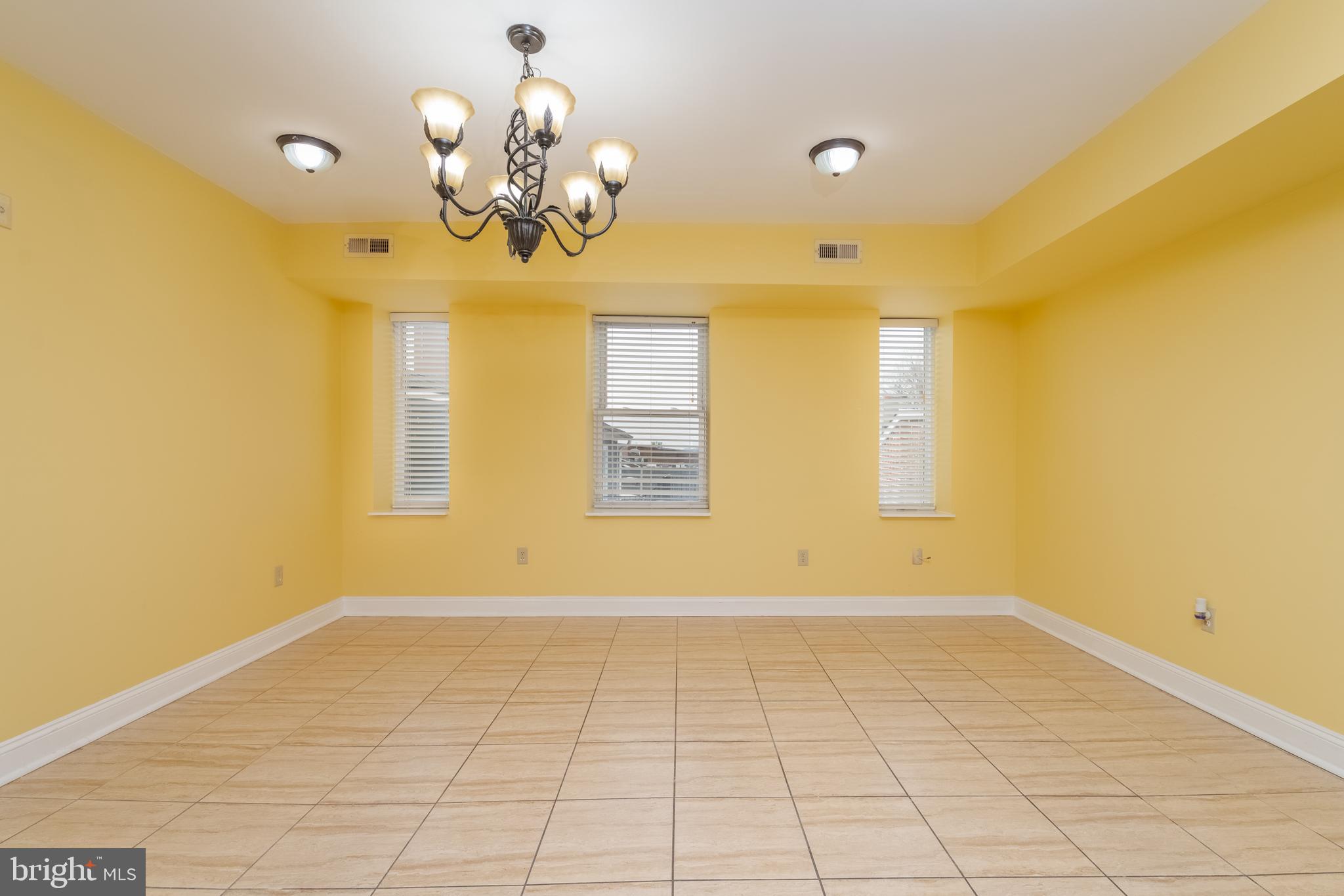 SETON HILL - Residential Lease
