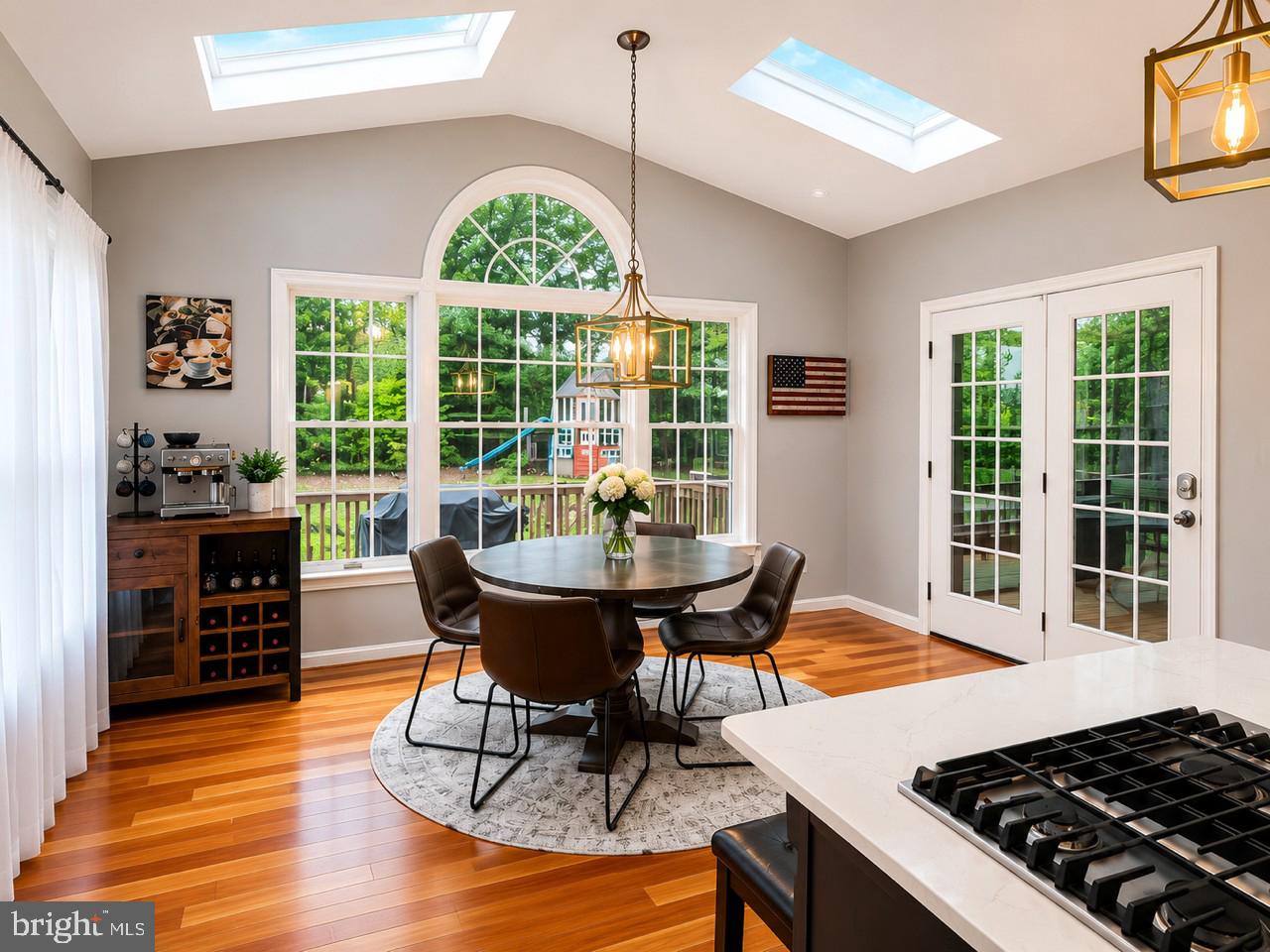 POTOMAC LAKES - Residential