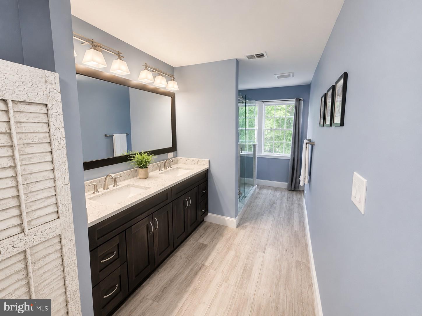 POTOMAC LAKES - Residential