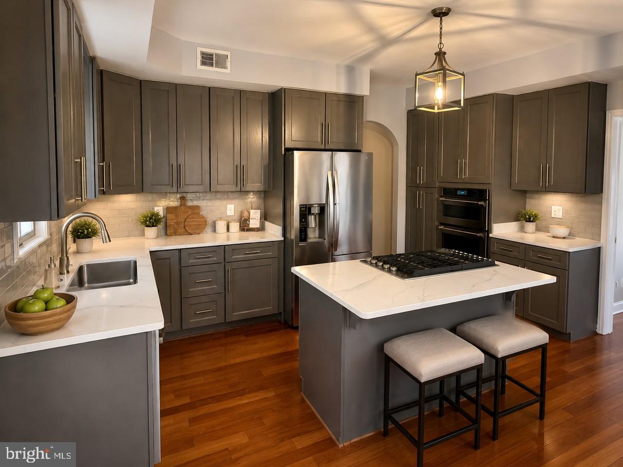 POTOMAC LAKES - Residential