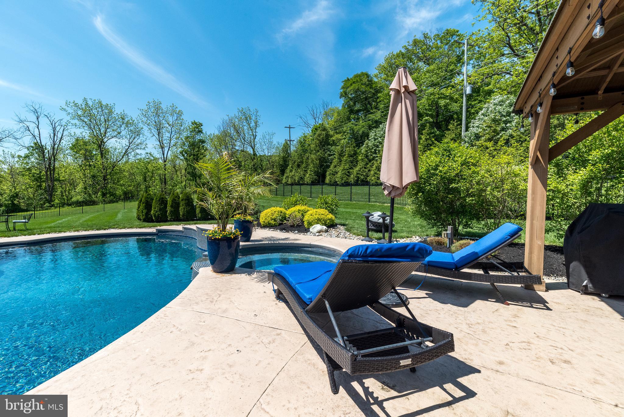 OWLS NEST FARM - Residential