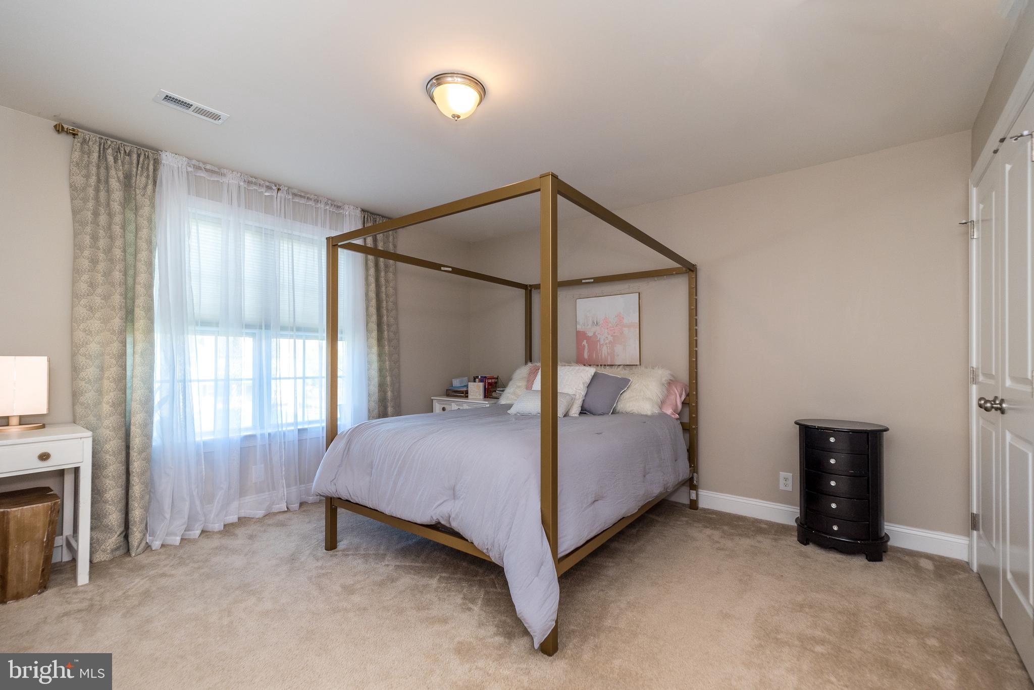 OWLS NEST FARM - Residential