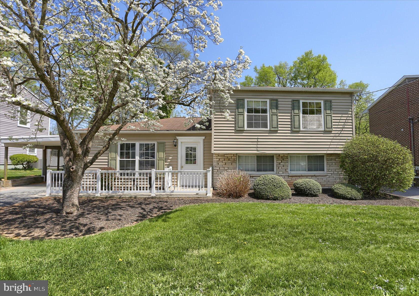LINDEN GARDENS - Residential