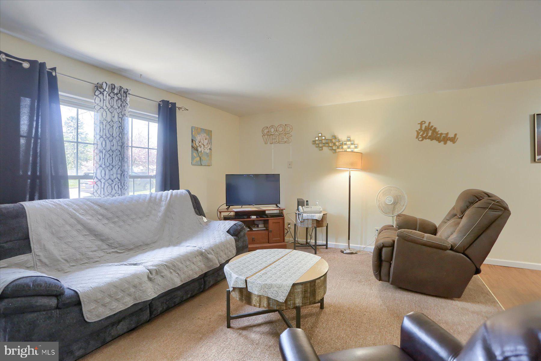 LINDEN GARDENS - Residential
