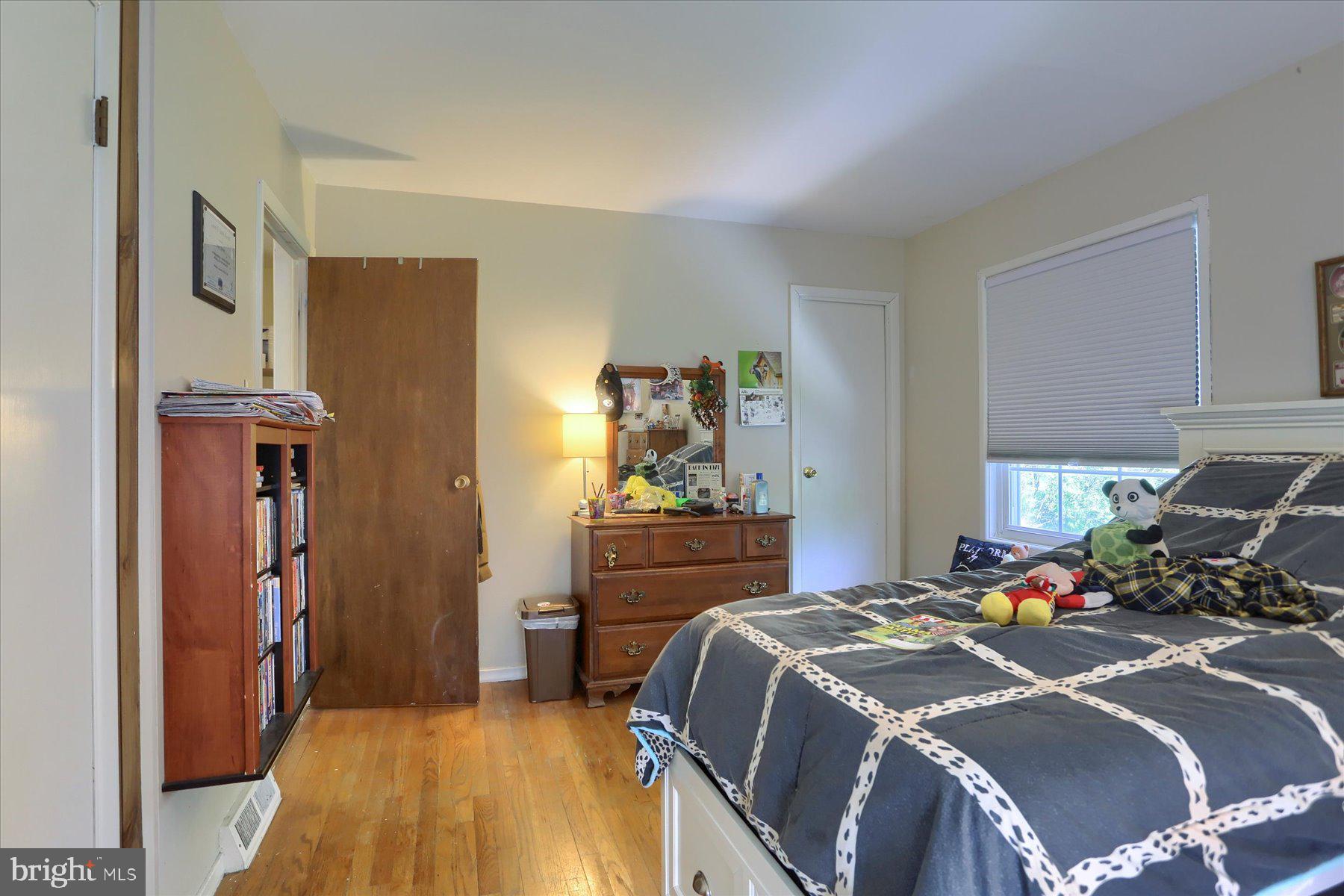 LINDEN GARDENS - Residential