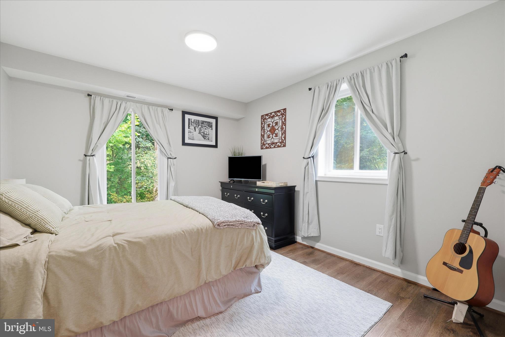 THE MEADOWS - Residential