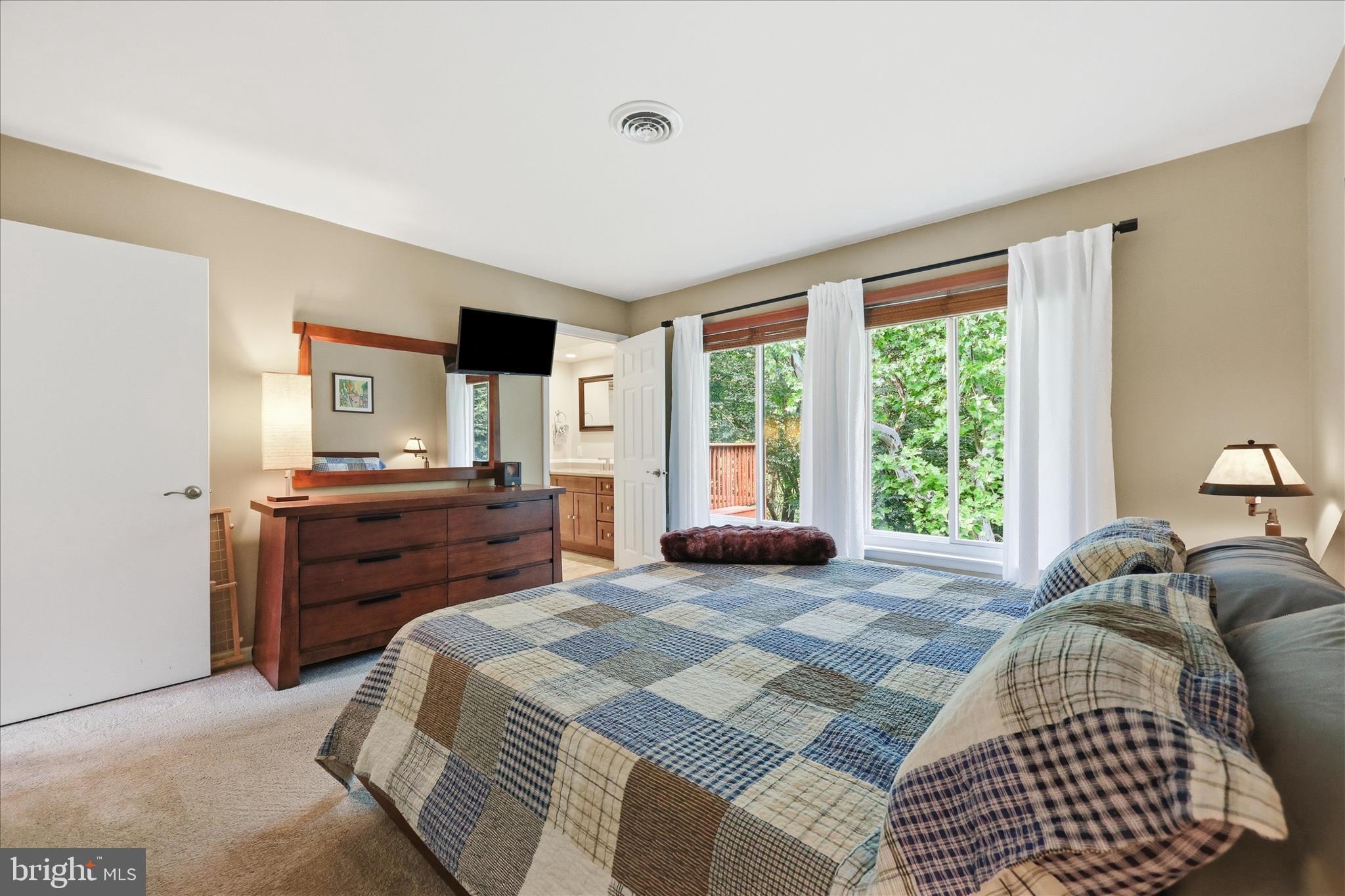 THE MEADOWS - Residential