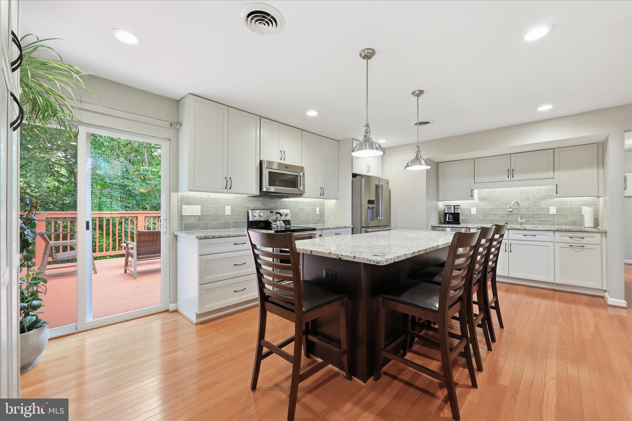 THE MEADOWS - Residential