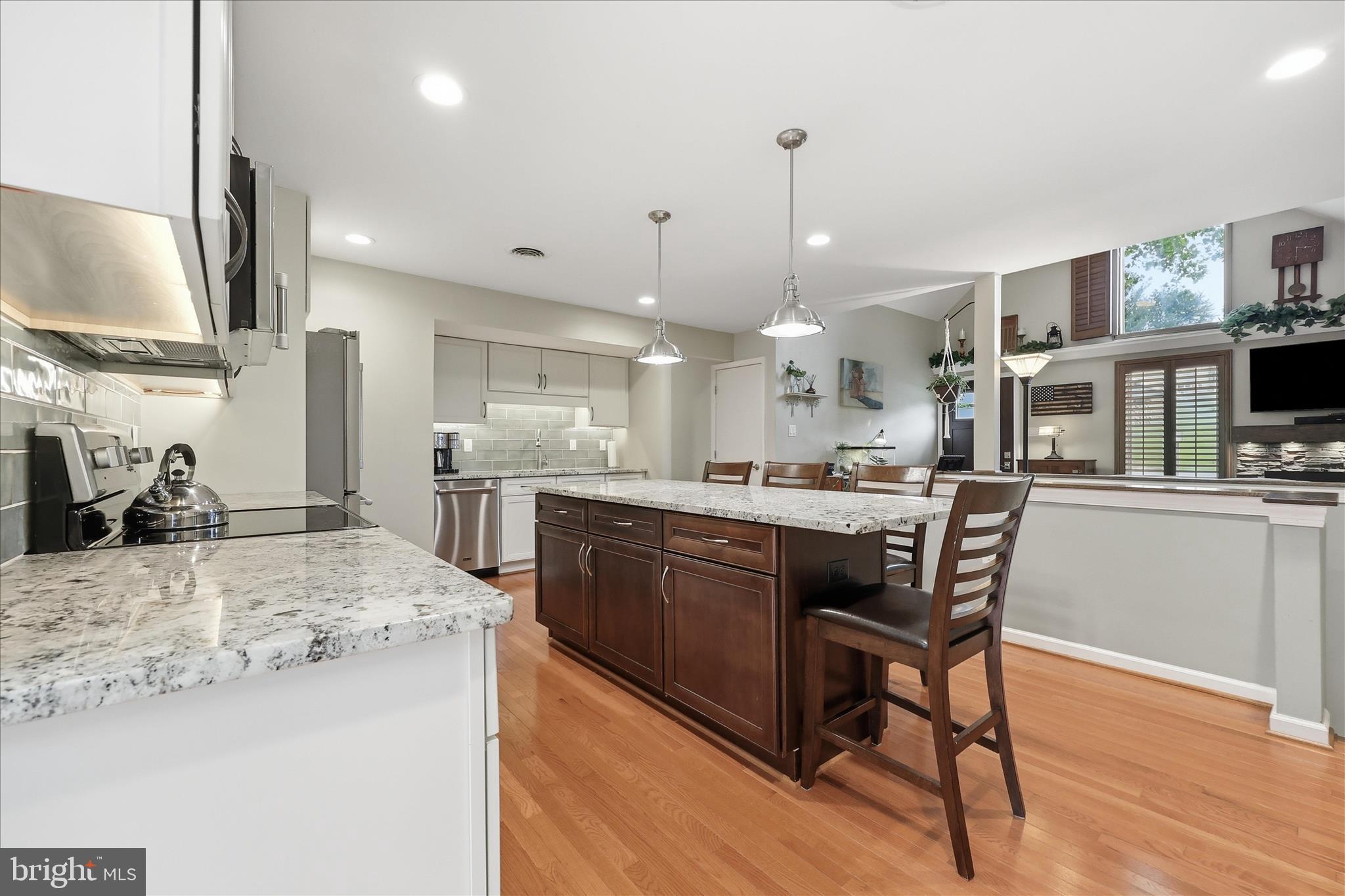 THE MEADOWS - Residential