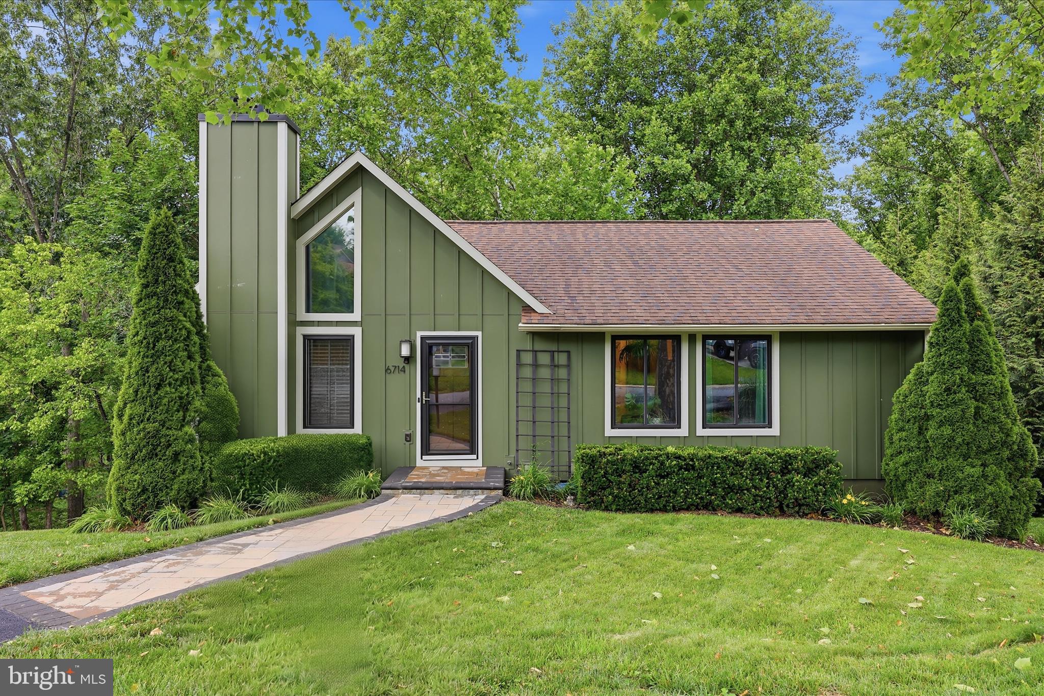 THE MEADOWS - Residential