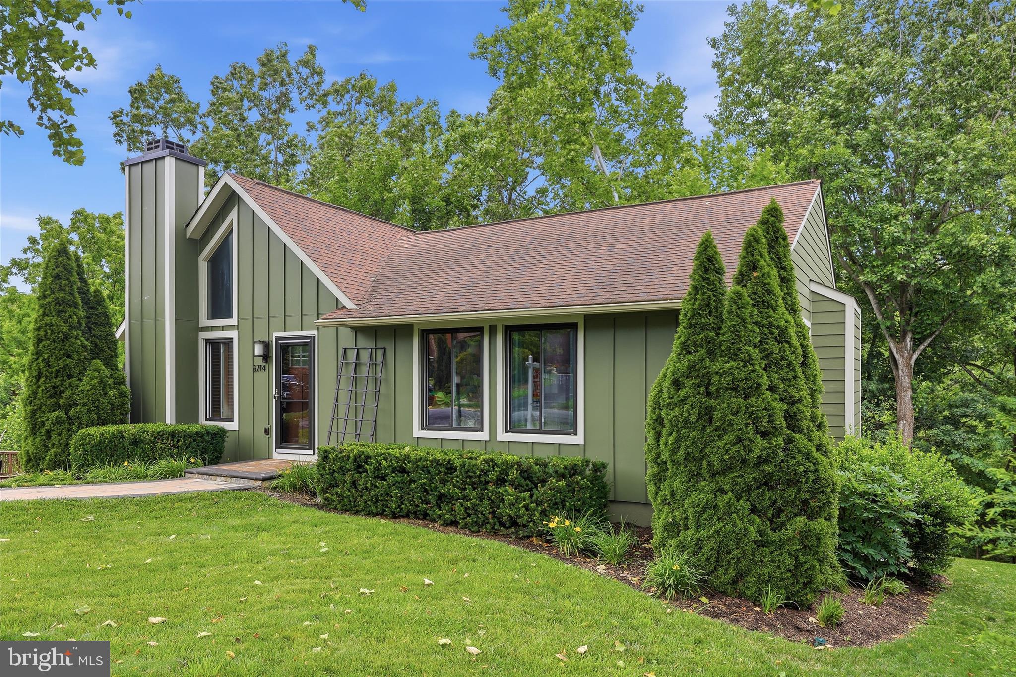 THE MEADOWS - Residential