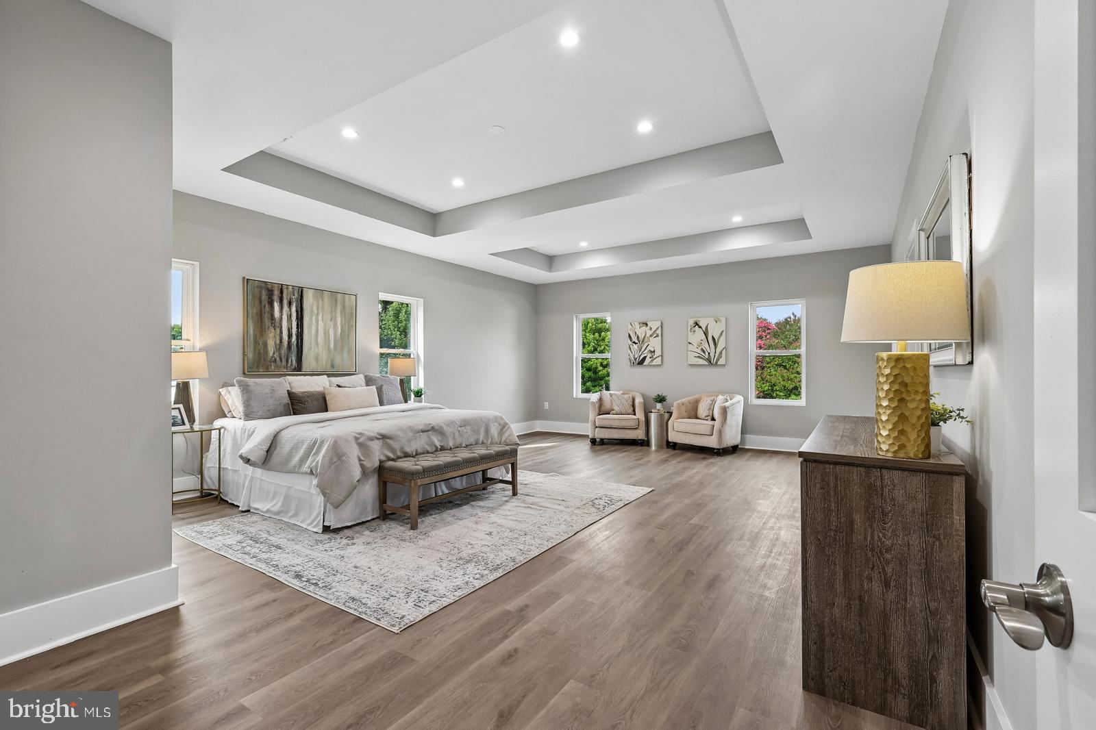 BRANDON VILLAGE - Residential