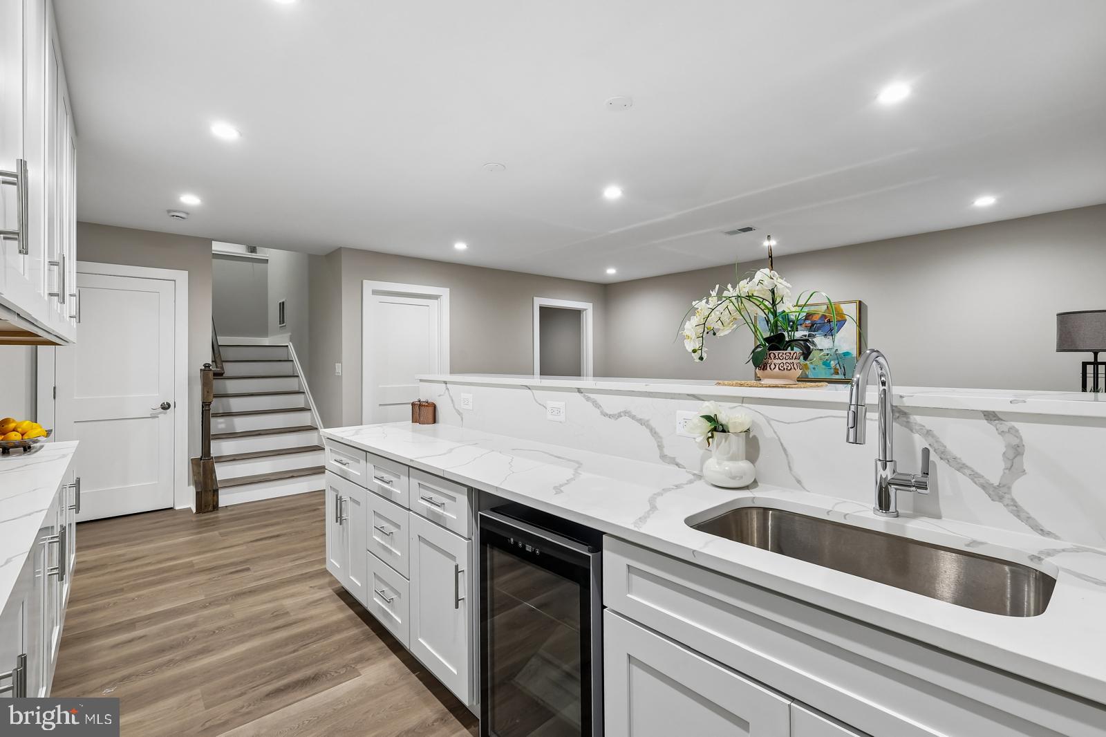 BRANDON VILLAGE - Residential
