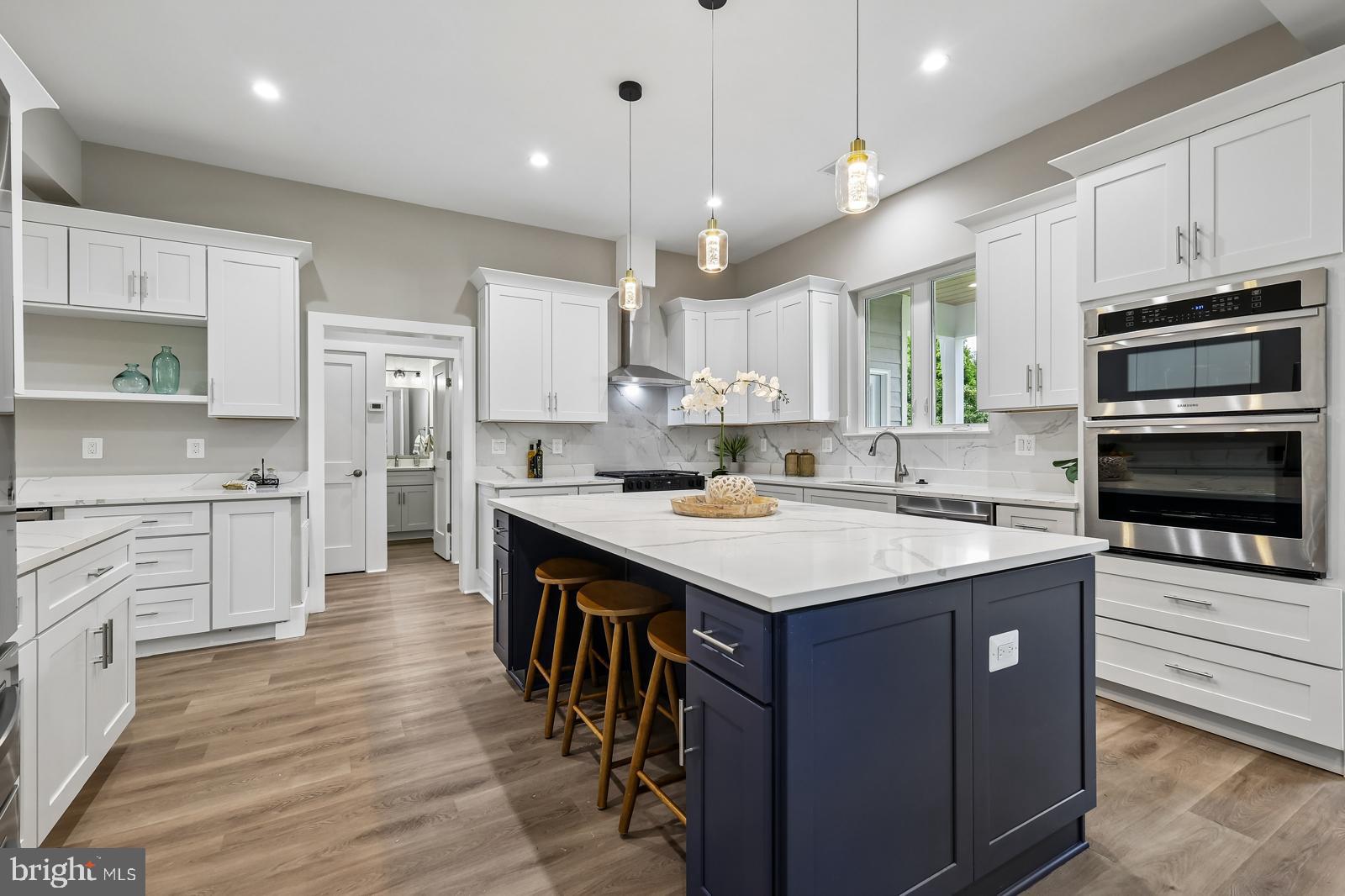 BRANDON VILLAGE - Residential