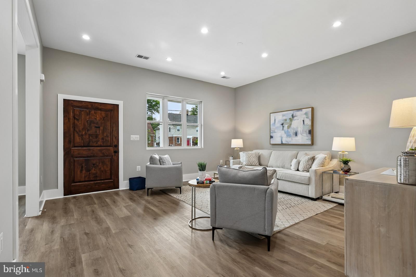BRANDON VILLAGE - Residential