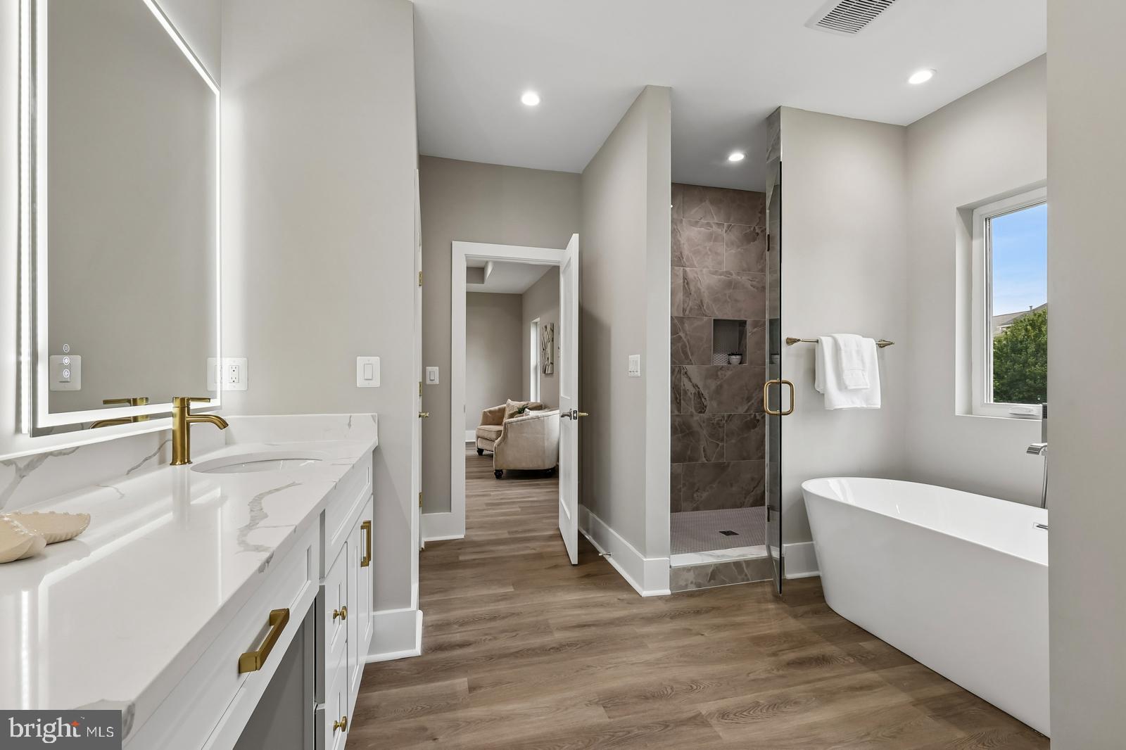 BRANDON VILLAGE - Residential