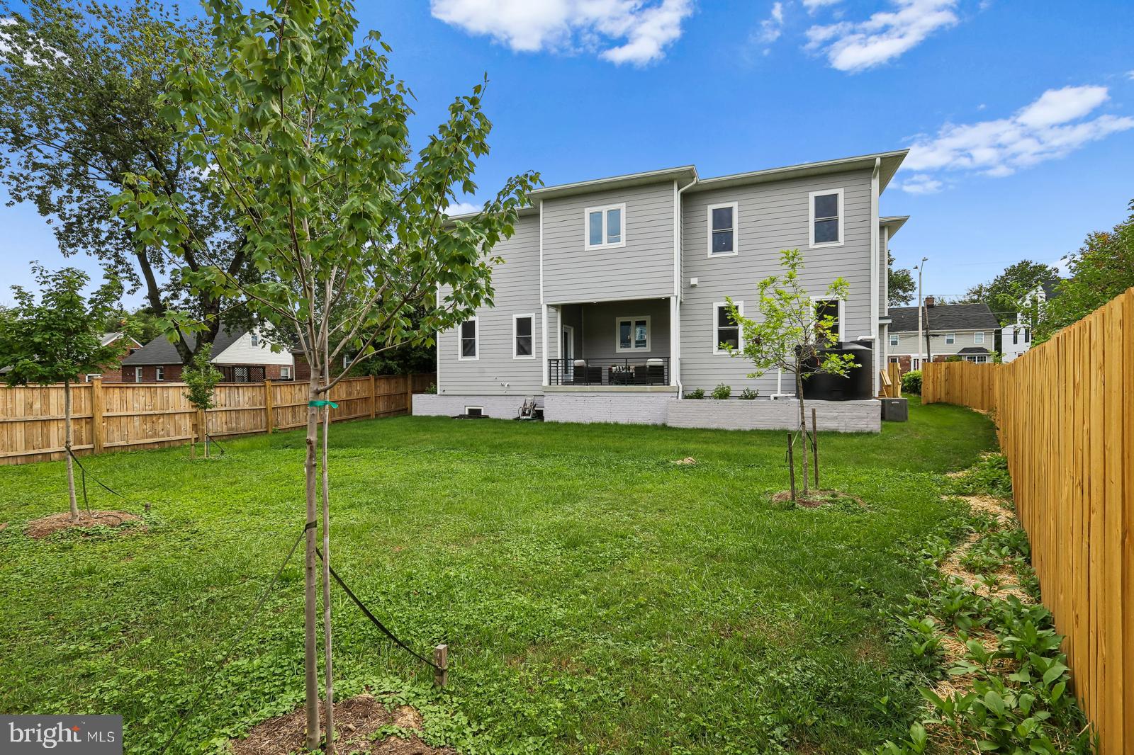 BRANDON VILLAGE - Residential