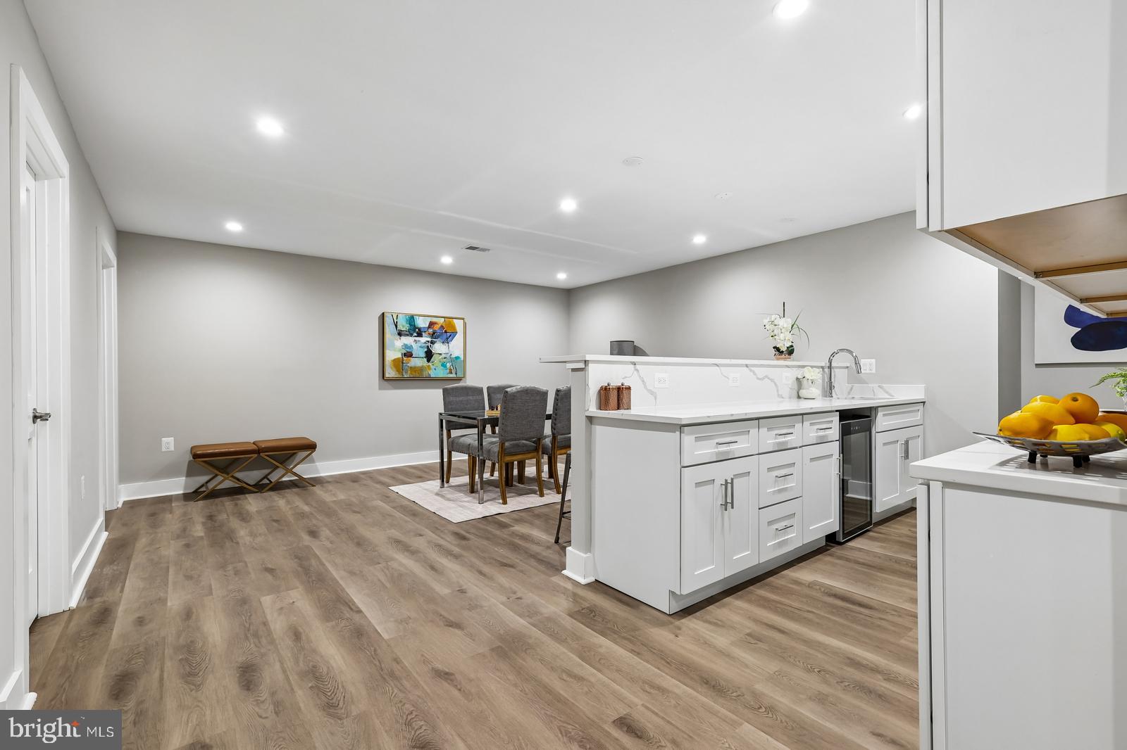 BRANDON VILLAGE - Residential