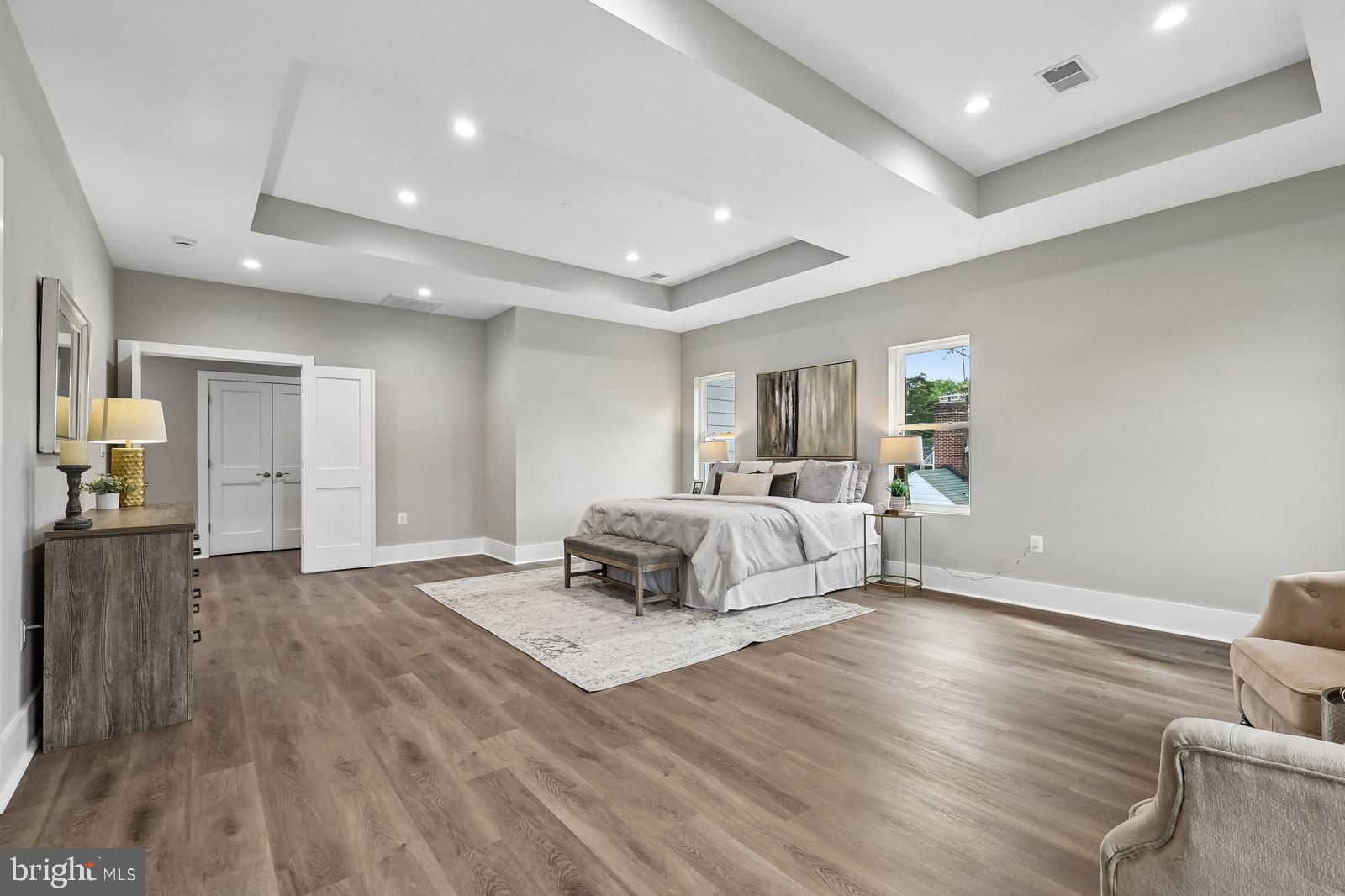 BRANDON VILLAGE - Residential