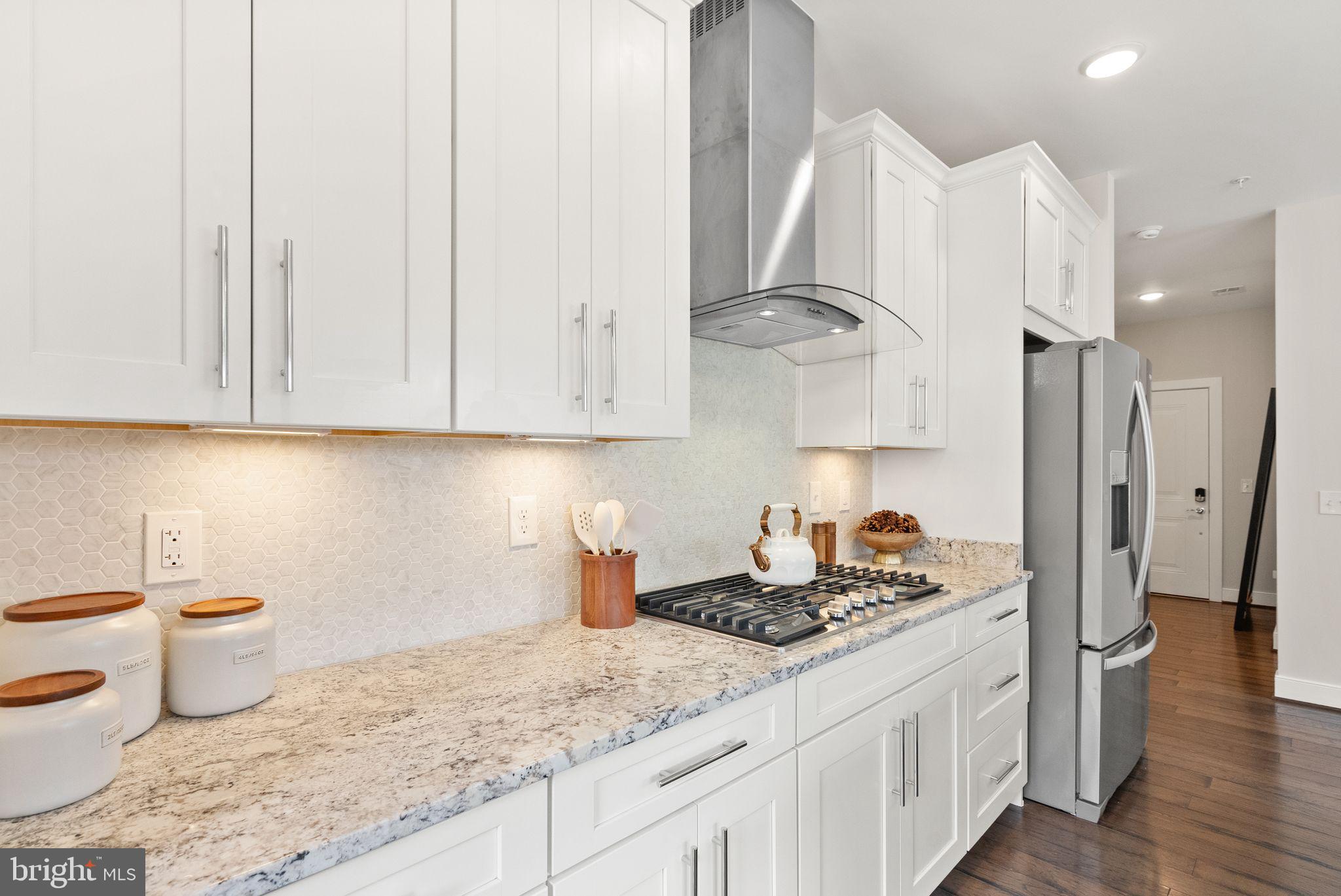 RESTON STATION - Residential