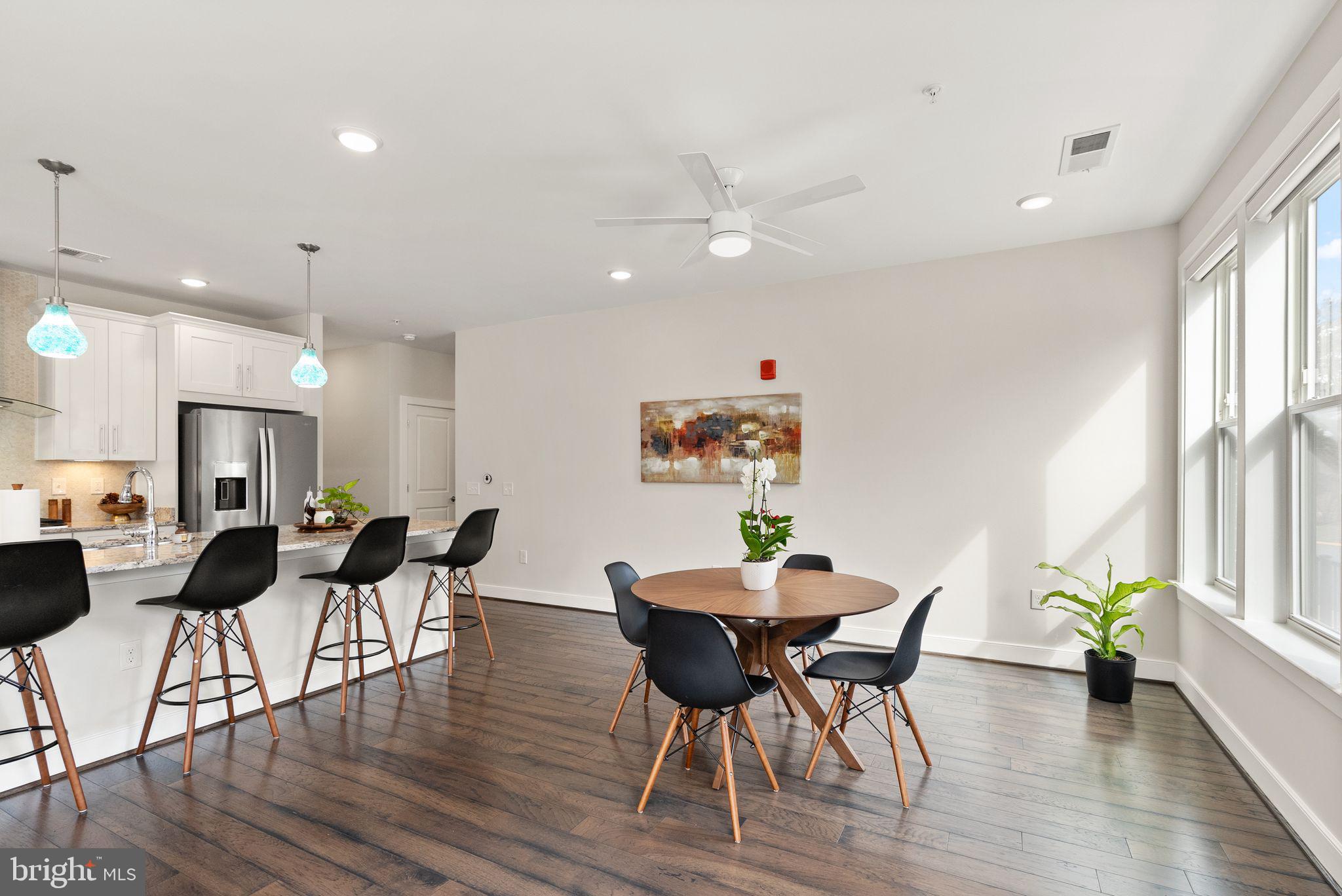 RESTON STATION - Residential