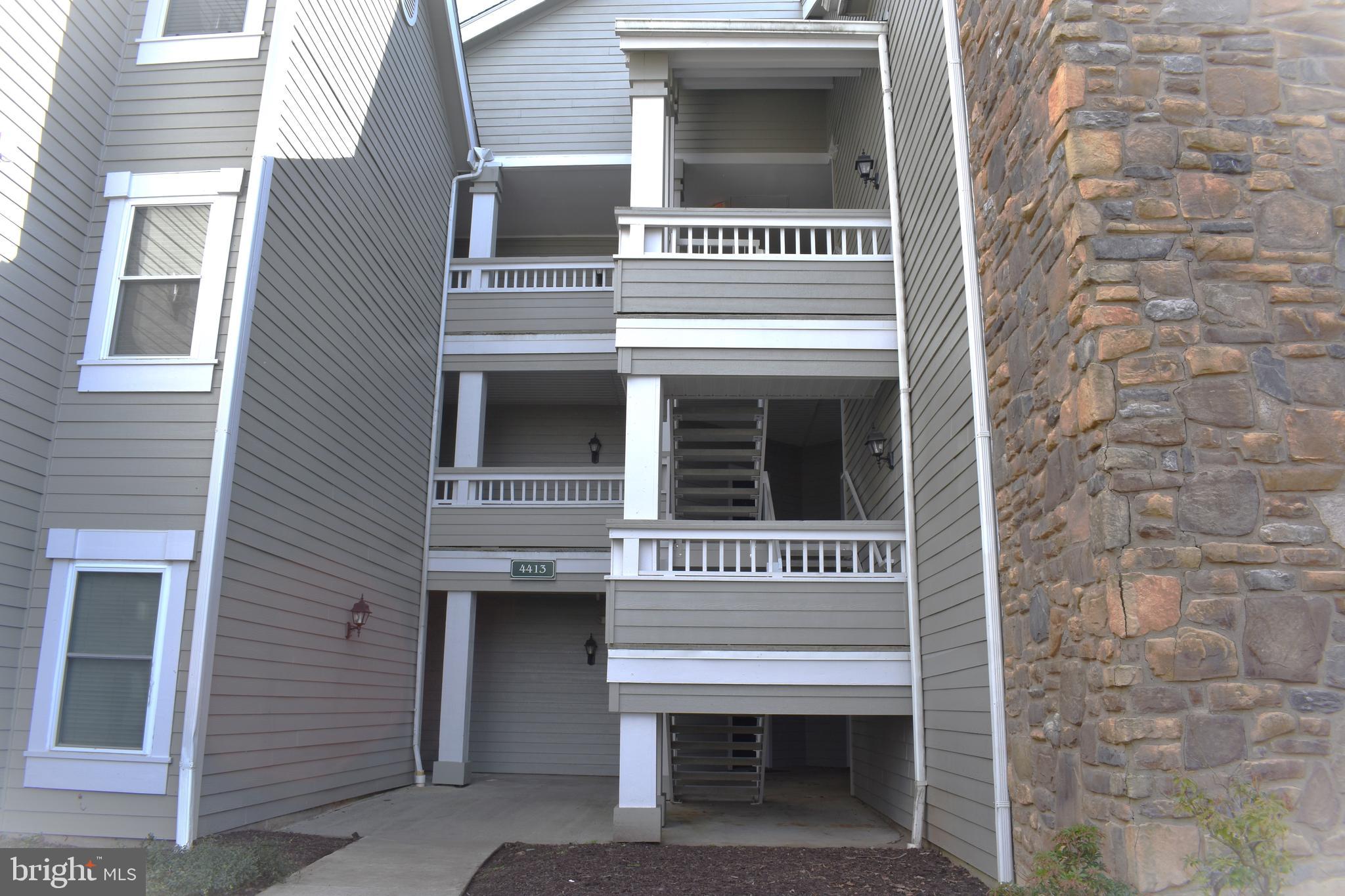 STONECROFT CONDO - Residential Lease