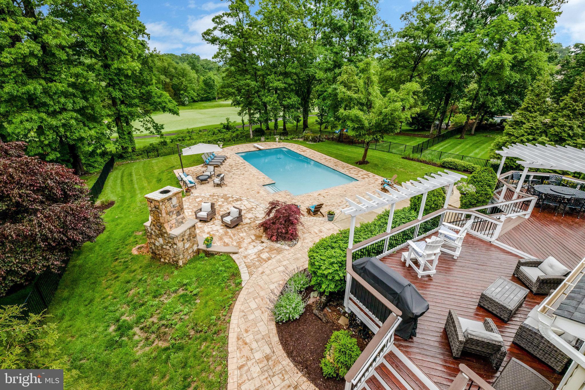 BELMONT COUNTRY CLUB - Residential
