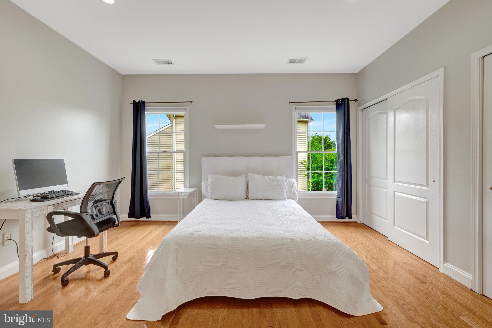 BELMONT COUNTRY CLUB - Residential
