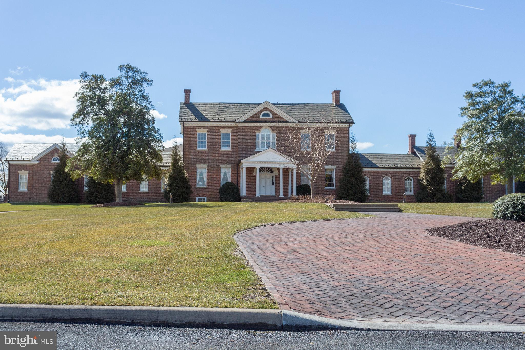 BELMONT COUNTRY CLUB - Residential