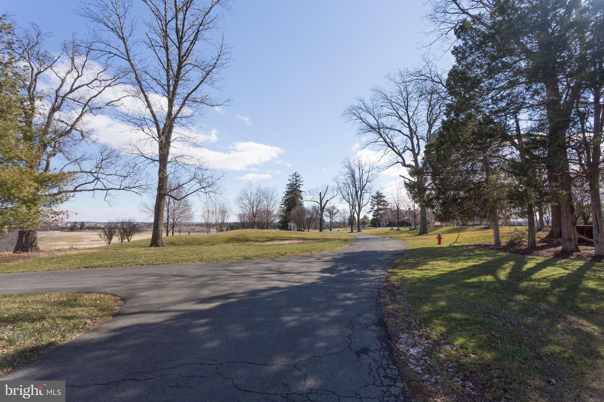 BELMONT COUNTRY CLUB - Residential