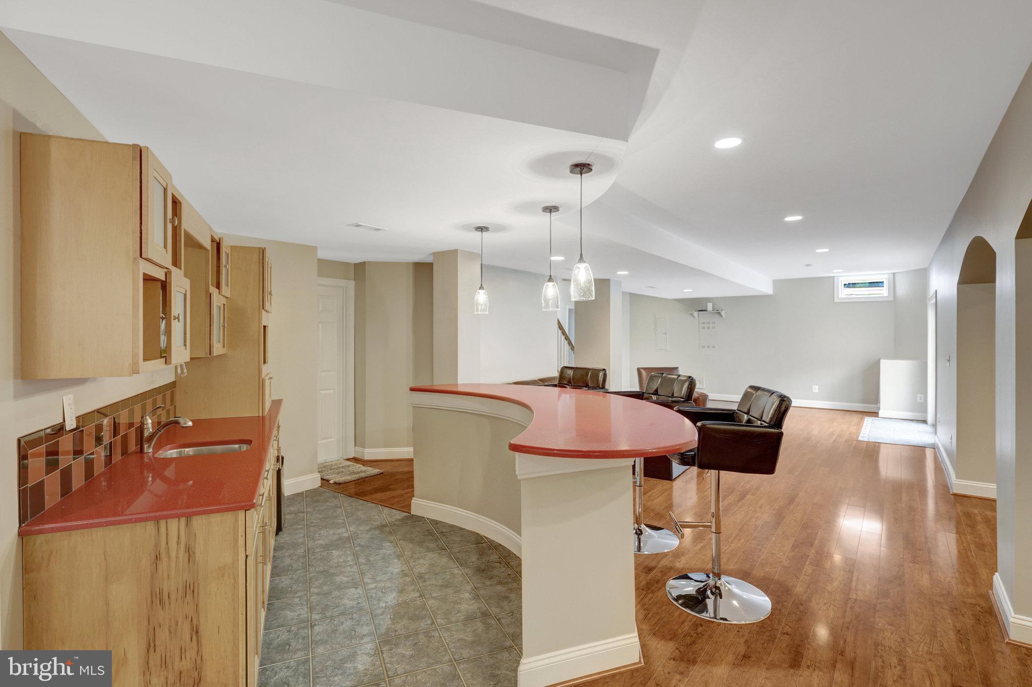 BELMONT COUNTRY CLUB - Residential