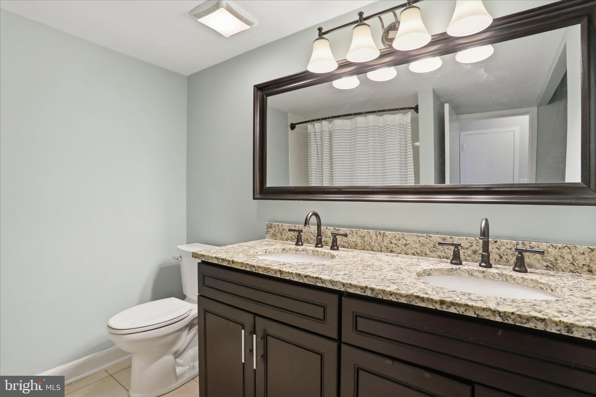 VILLA RIDGE CONDOMINIUM - Residential