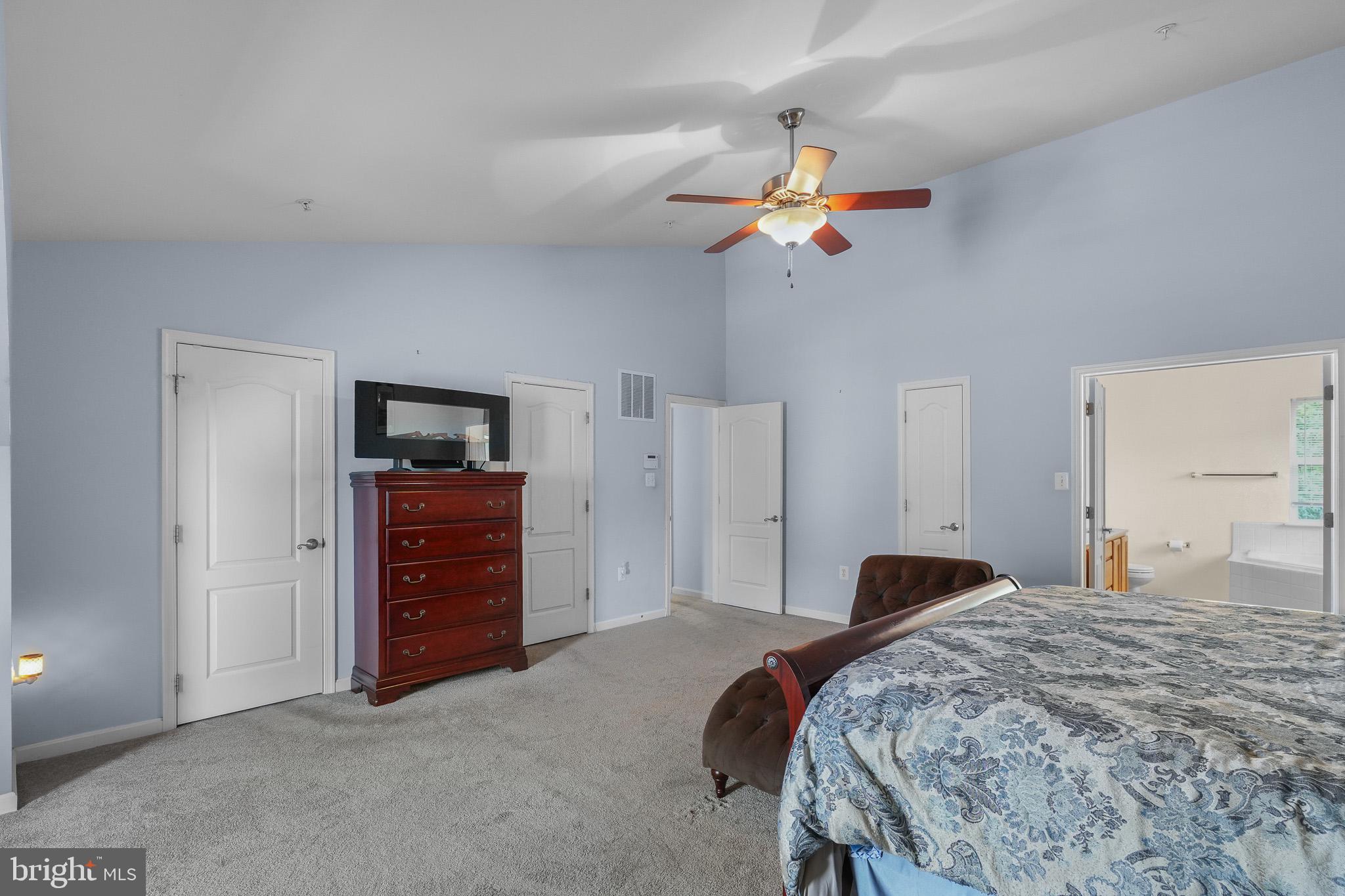 TOWNSEND - Residential