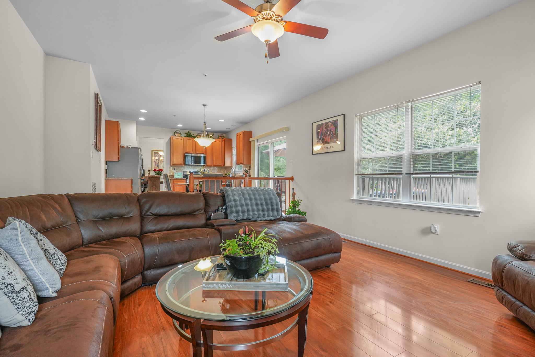 TOWNSEND - Residential